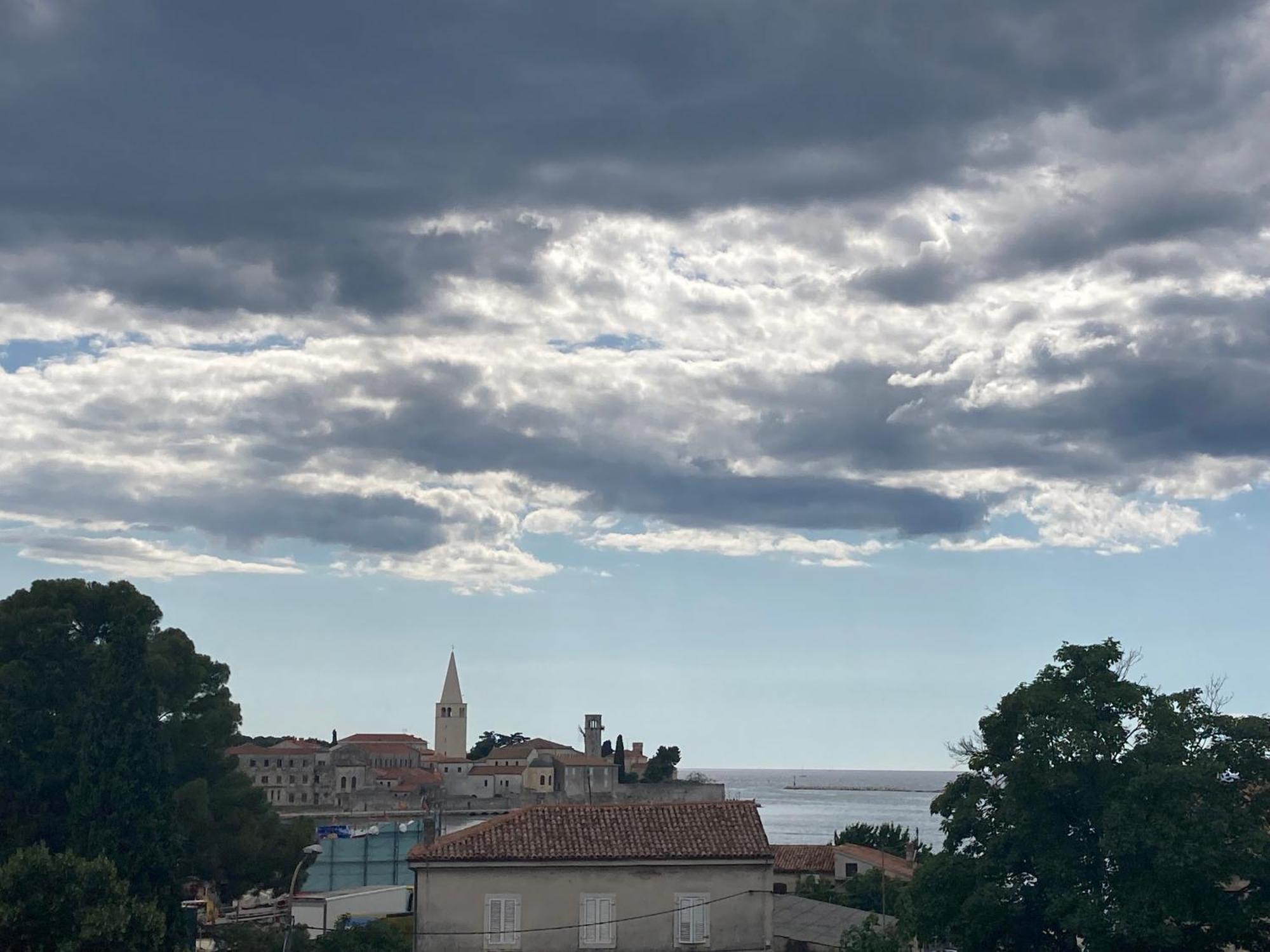 Home Sweet Home Poreč Exterior foto